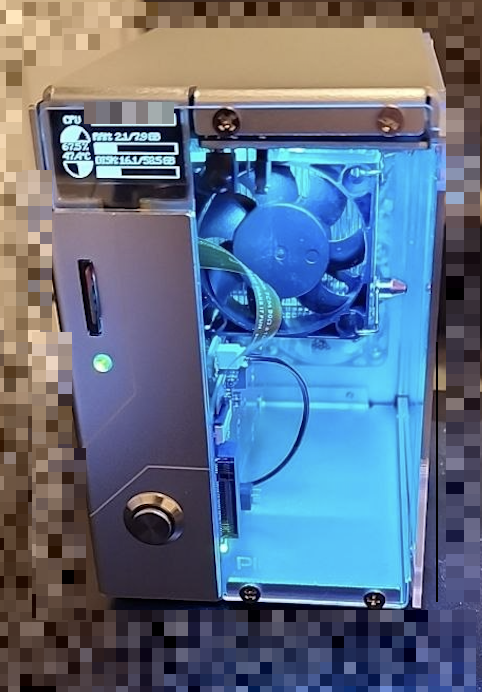 Raspberry Pi metal case upgrade with OLED display and thermal optimization